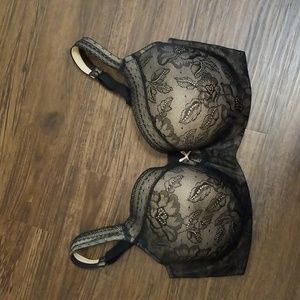 NWOT Cacique Black Lace Bra Size 38F